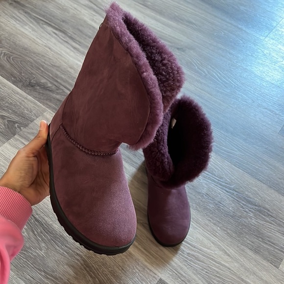 Abeo Purple Women’s Suede Winter Shearling Lined Slip on Boots Size 7 - Picture 1 of 13